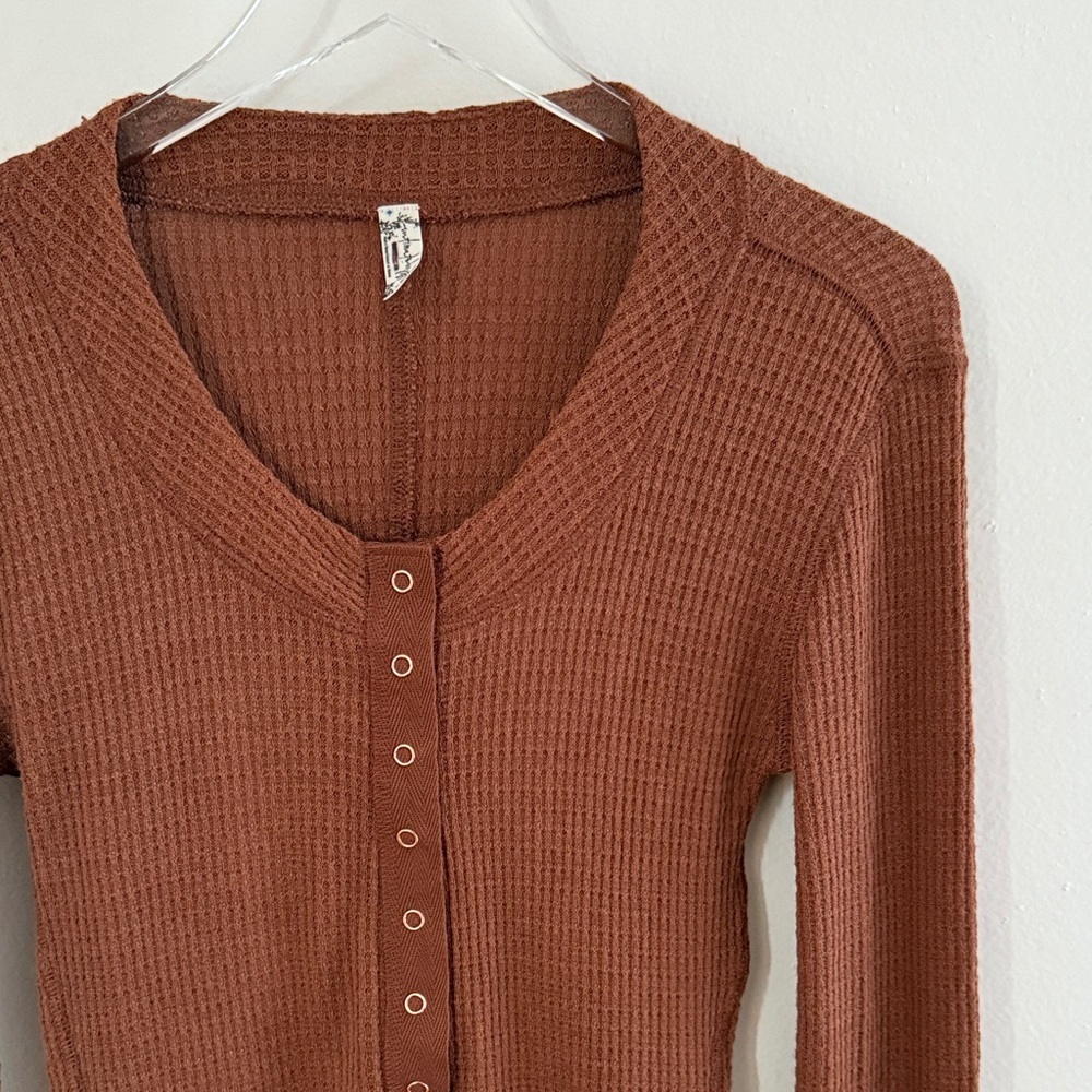 Free People Going Places Cardi Mocha Chocolate Brown Ribbed Button-Up Cardigan - Picture 2 of 8